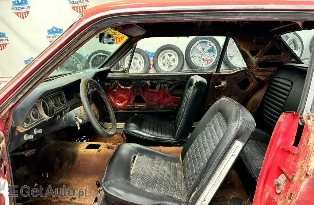 FORD Mustang 