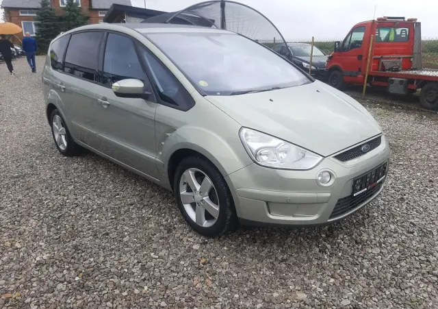 FORD S-Max 2.0 FF Titanium