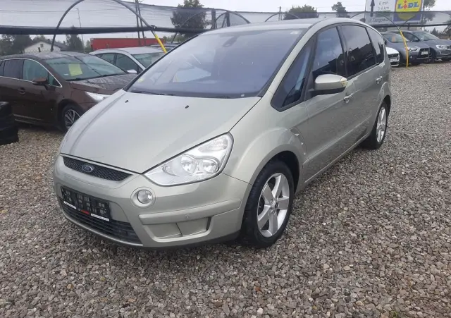 FORD S-Max 2.0 FF Titanium