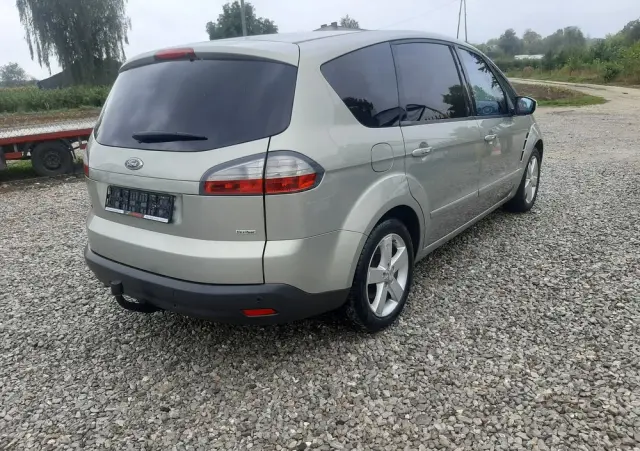 FORD S-Max 2.0 FF Titanium