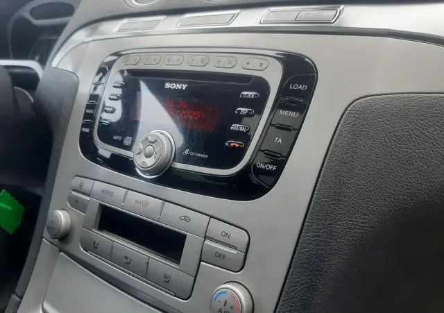 FORD S-Max 2.0 FF Titanium