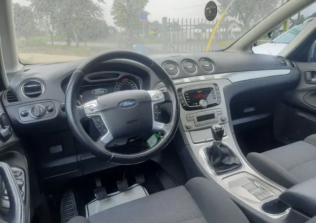 FORD S-Max 2.0 FF Titanium