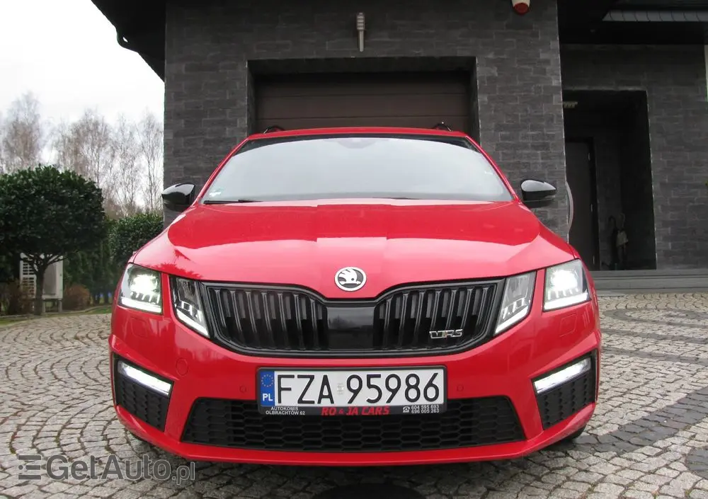 SKODA Octavia 2.0 TSI DSG RS 245