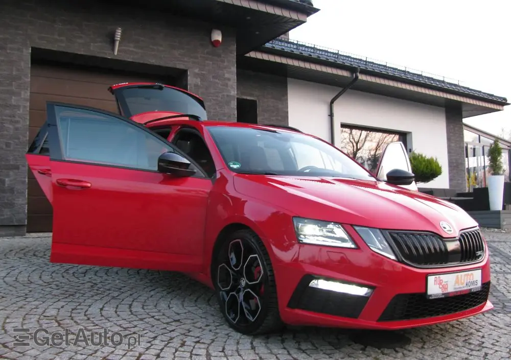 SKODA Octavia 2.0 TSI DSG RS 245