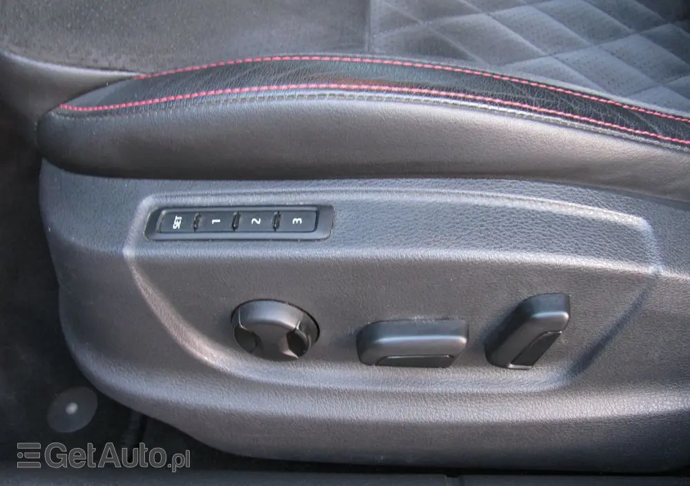 SKODA Octavia 2.0 TSI DSG RS 245