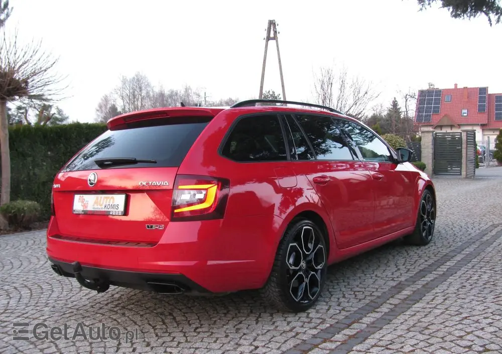 SKODA Octavia 2.0 TSI DSG RS 245