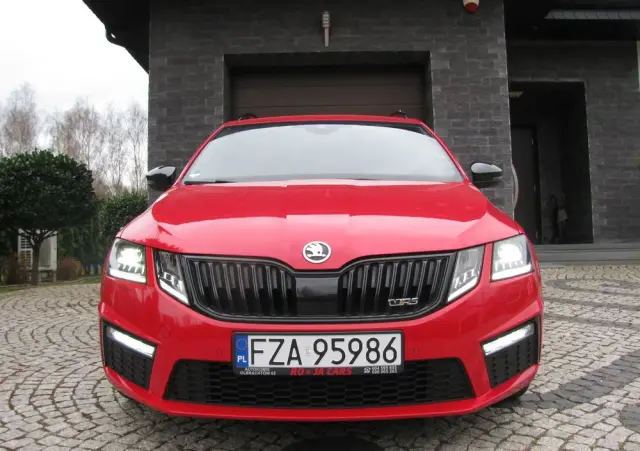 SKODA Octavia 2.0 TSI DSG RS 245