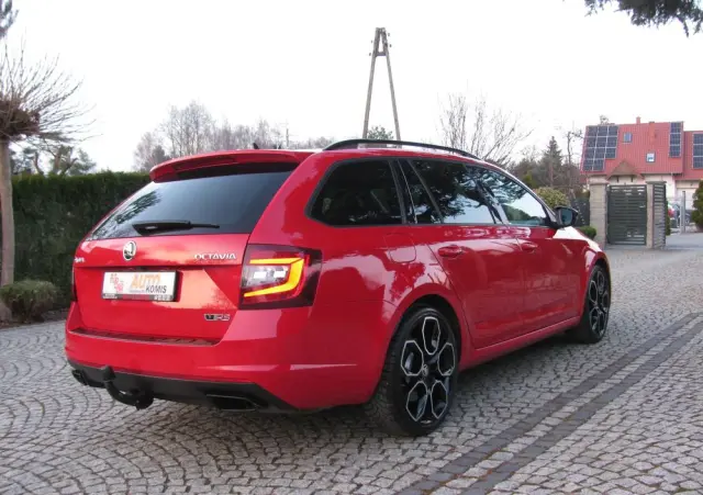 SKODA Octavia 2.0 TSI DSG RS 245
