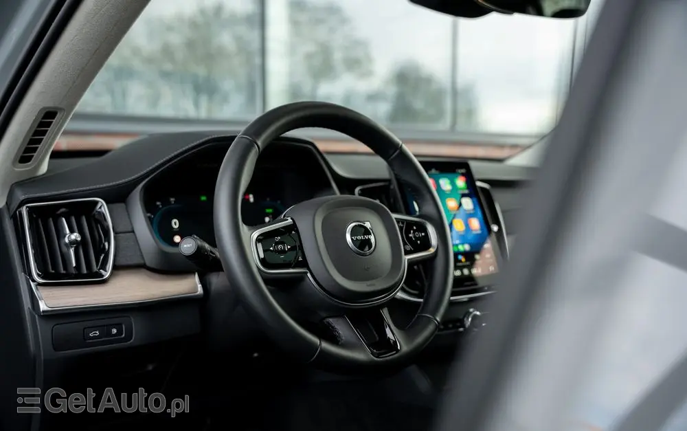 VOLVO XC 90 T8 AWD Plus Dark