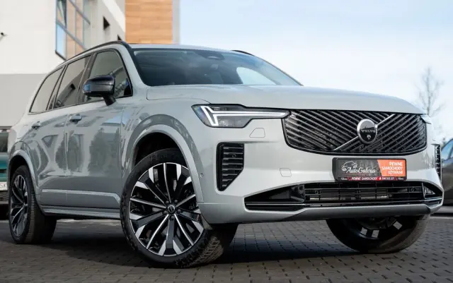 VOLVO XC 90 T8 AWD Plus Dark