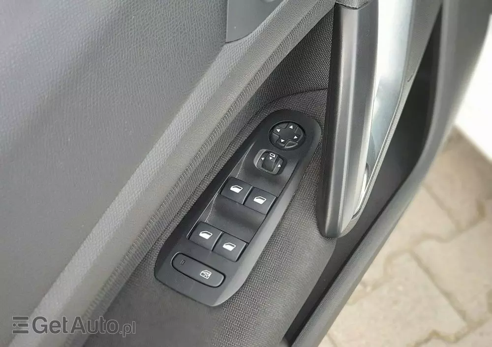 PEUGEOT 308 1.2 PureTech GPF Allure S&S