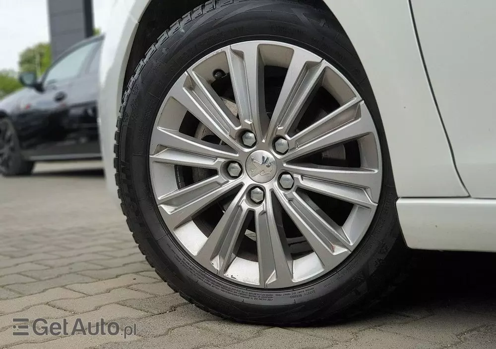 PEUGEOT 308 1.2 PureTech GPF Allure S&S