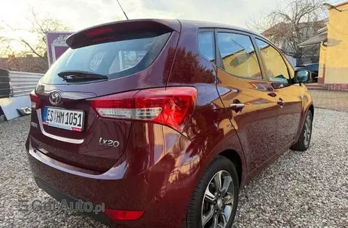 HYUNDAI Ix20 