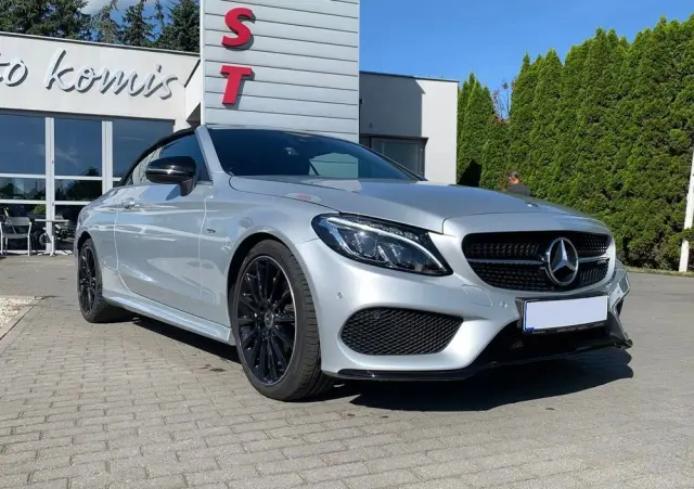 MERCEDES-BENZ Klasa C 220 d Cabrio 9G-TRONIC Night Edition