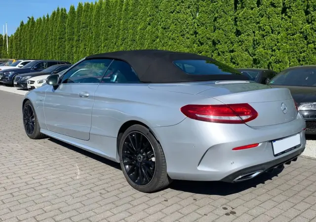 MERCEDES-BENZ Klasa C 220 d Cabrio 9G-TRONIC Night Edition