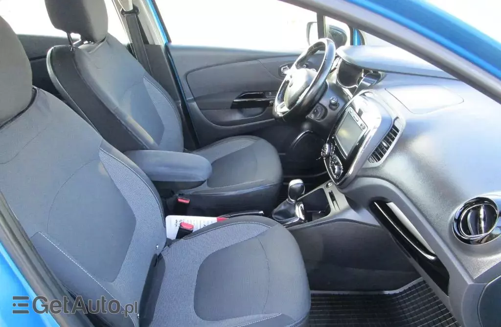 RENAULT Captur 