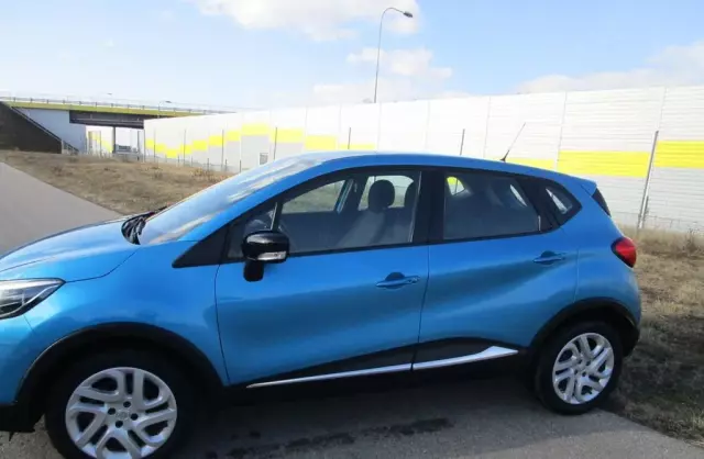 RENAULT Captur 