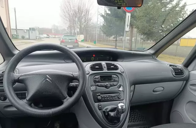 CITROEN Xsara Picasso 