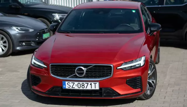VOLVO S60 T8 Recharge AWD Geartronic RDesign