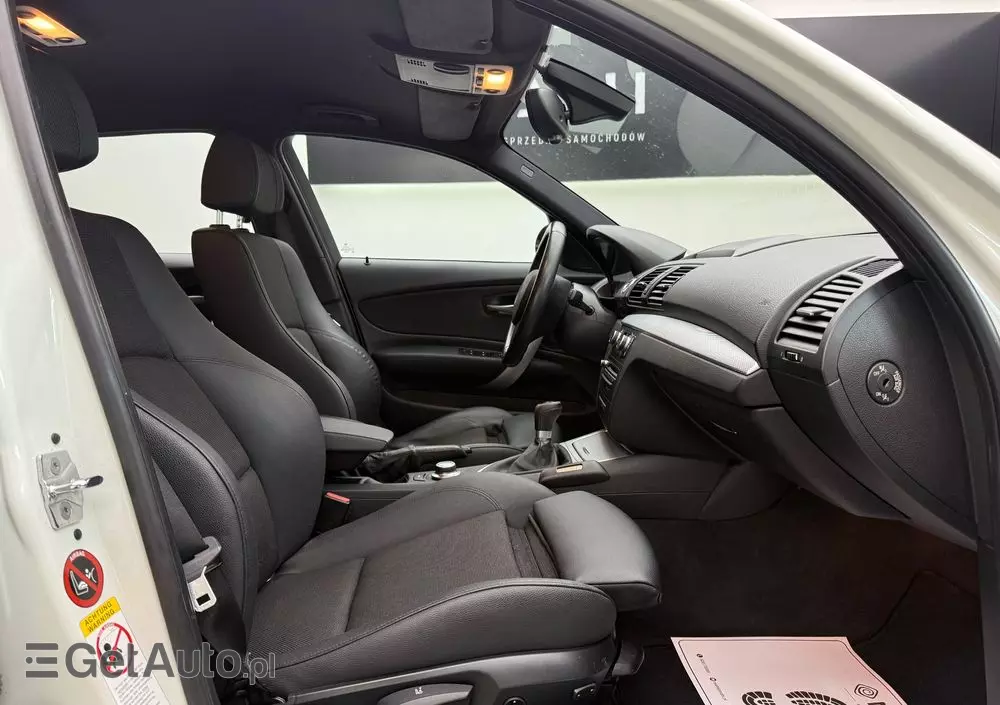 BMW Seria 1 118d DPF Edition Sport