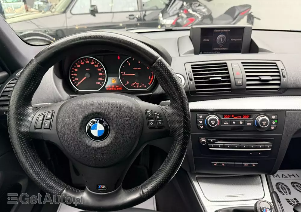 BMW Seria 1 118d DPF Edition Sport