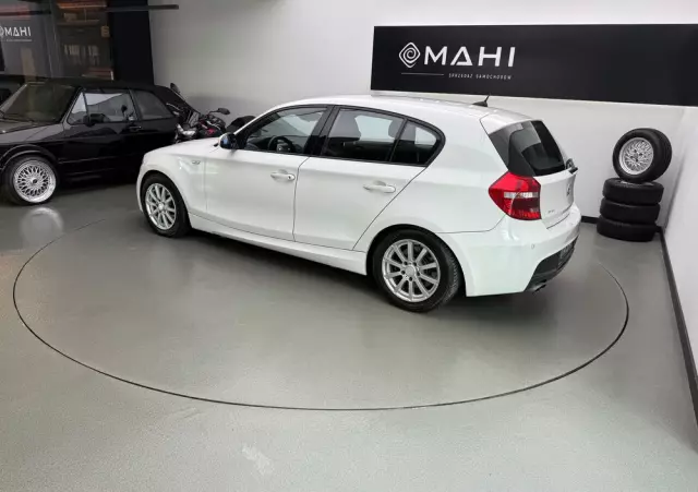 BMW Seria 1 118d DPF Edition Sport