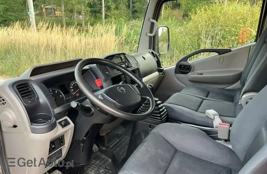 NISSAN Cabstar 