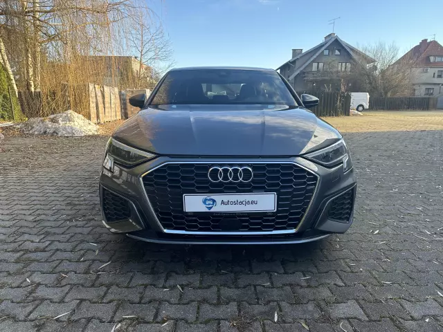 AUDI A3 S line S tronic