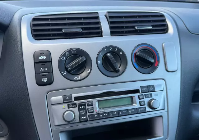 HONDA Civic 1.4i Sport