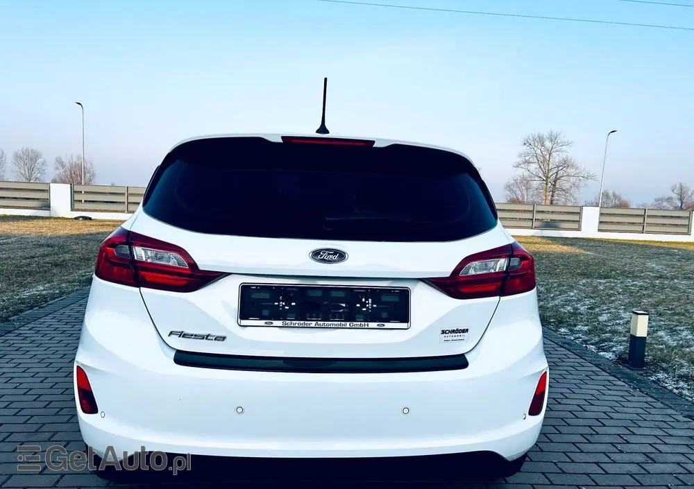 FORD Fiesta 1.1 COOL&CONNECT