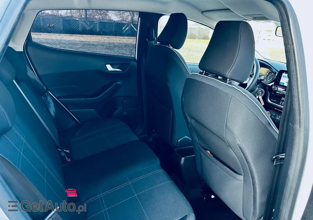 FORD Fiesta 1.1 COOL&CONNECT