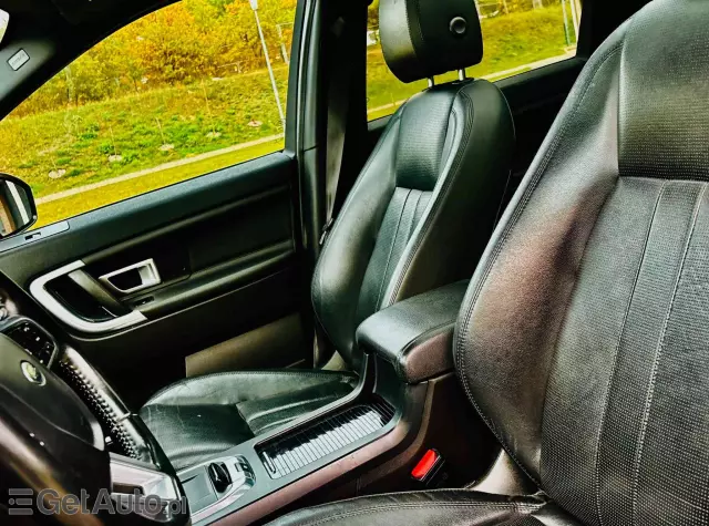 LAND ROVER Discovery Sport 2.0 D180