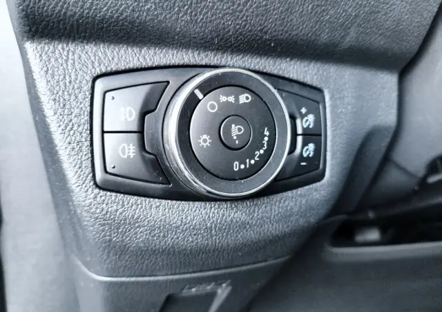 FORD Transit Courier Trend