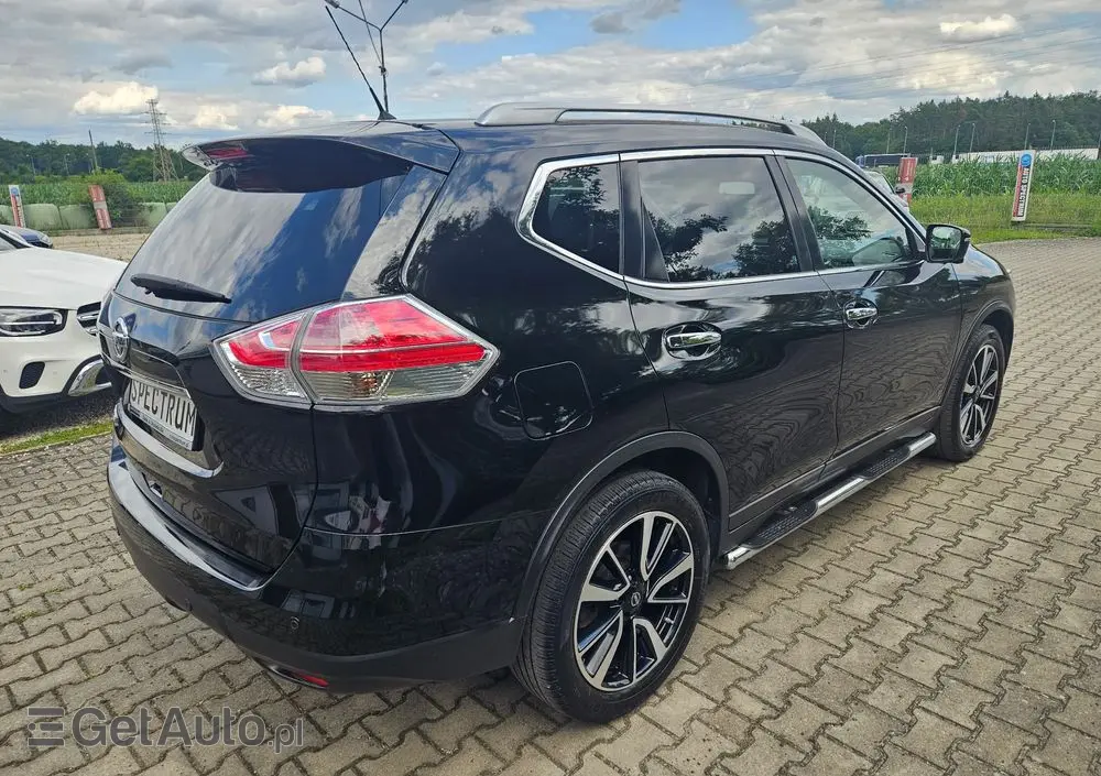 NISSAN X-Trail 1.6 DIG-T Tekna