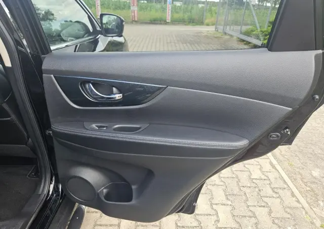 NISSAN X-Trail 1.6 DIG-T Tekna