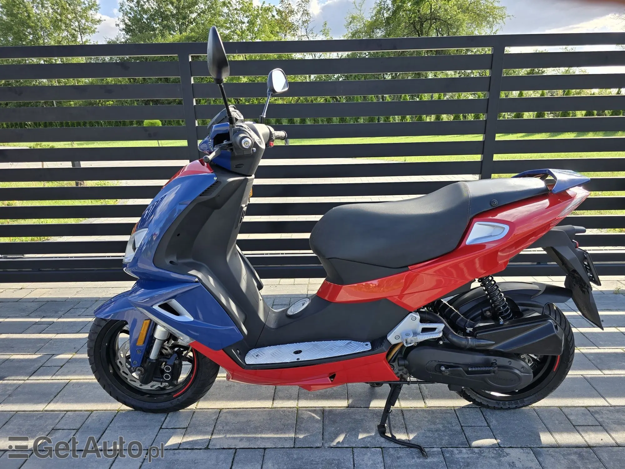 PEUGEOT Speedfight 4 