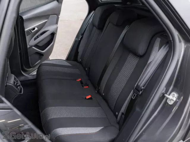 PEUGEOT 3008 BlueHDi 130 Stop & Start EAT8 Active Business-Paket