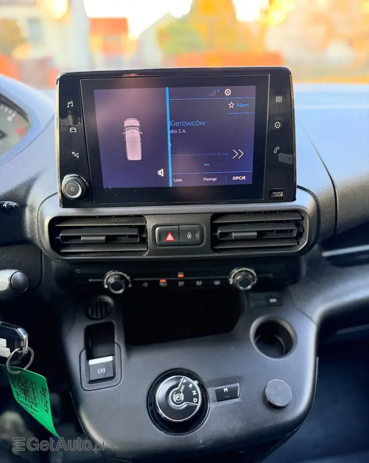 PEUGEOT Partner  21r 130 HK Niski przebieg 1wł ASO 5 dzwi Euro6.2/ford/opel/citroen 