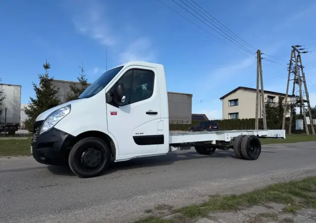 RENAULT Master * 2.3 / 165KM * Długa rama do zabudowy * Rozstaw osi: 4.3m * 