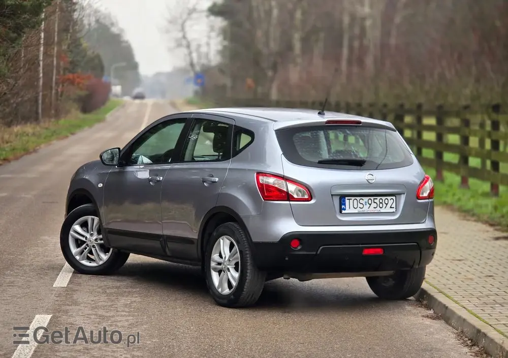 NISSAN Qashqai 1.6 acenta