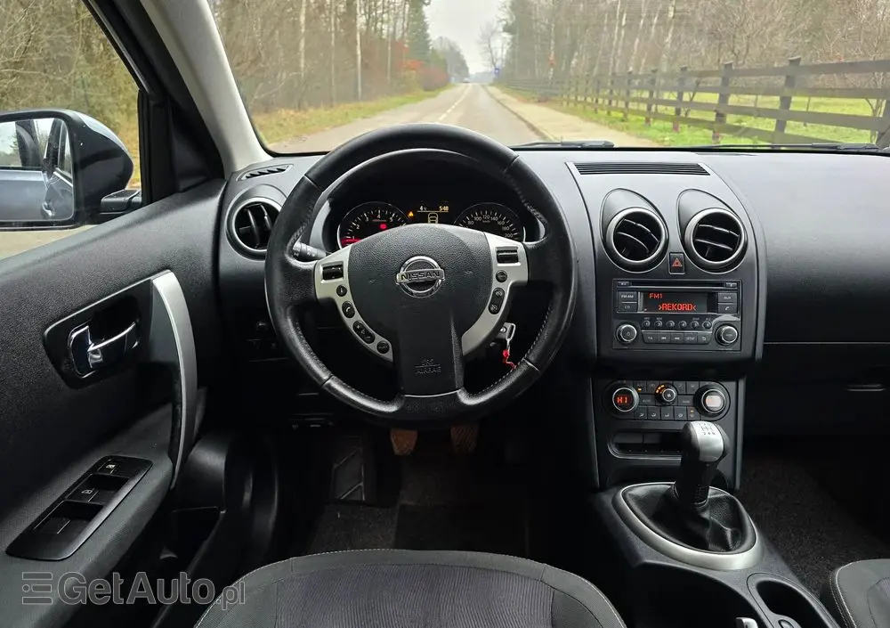 NISSAN Qashqai 1.6 acenta