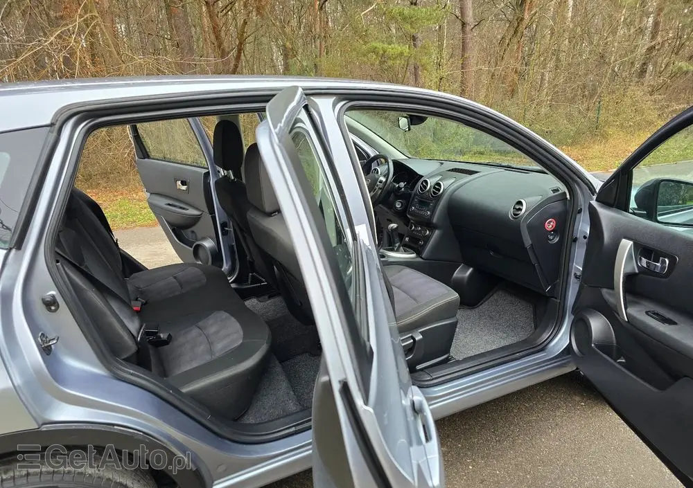 NISSAN Qashqai 1.6 acenta