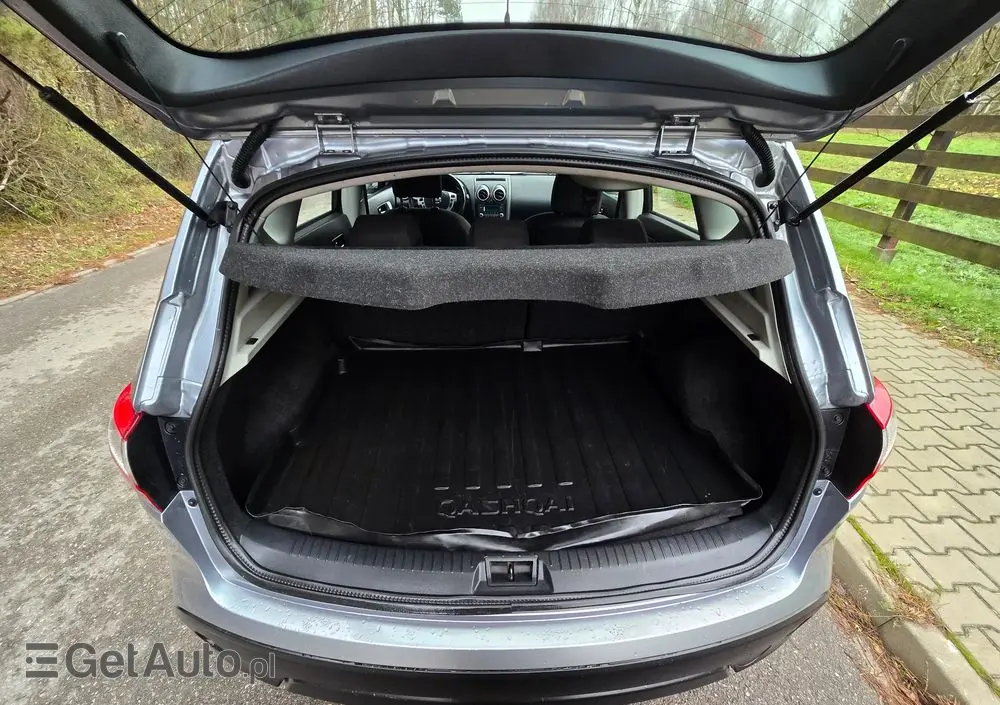 NISSAN Qashqai 1.6 acenta