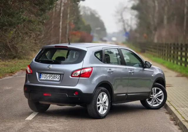 NISSAN Qashqai 1.6 acenta