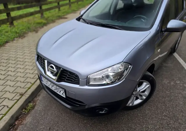 NISSAN Qashqai 1.6 acenta