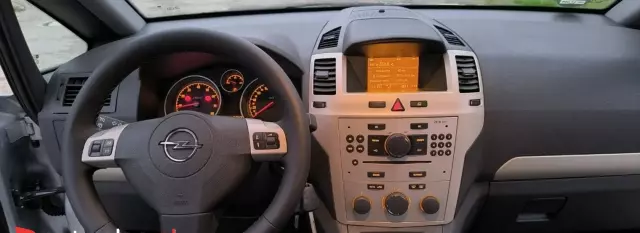 OPEL Zafira 
