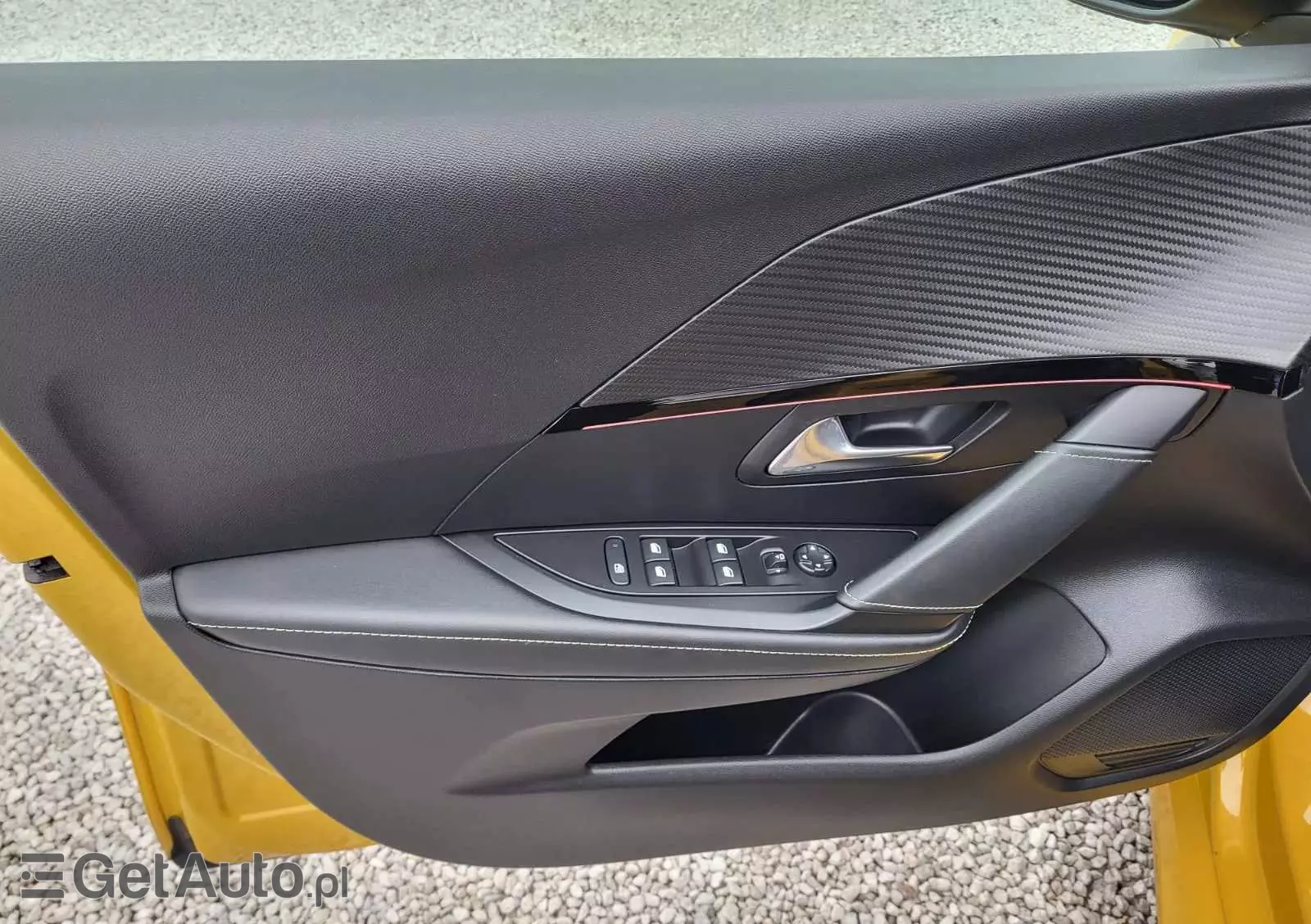 PEUGEOT 208 1.2 PureTech GT Line S&S EAT8