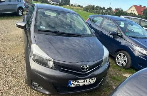 TOYOTA Yaris 