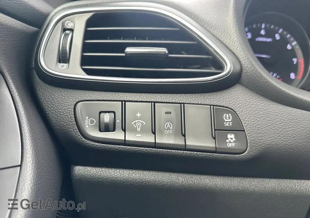 HYUNDAI I30 1.0 T-GDI Modern