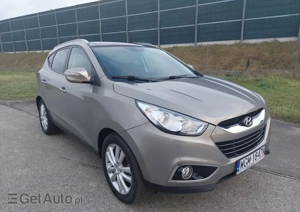 HYUNDAI Ix35 2.0 Premium 2WD